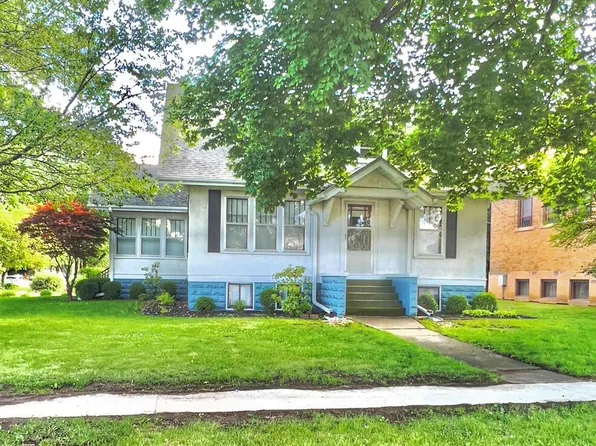 302 Lafayette St, Prophetstown, IL 61277