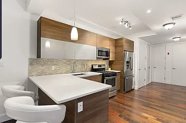 Rented by Empire Deeds LLC 