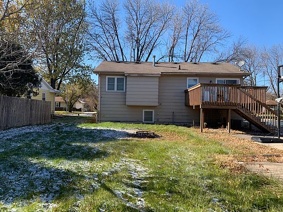 3rd image of 1217 NW Linden St