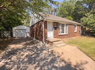 2302 E Shadybrook Ln, Wichita, KS 67214