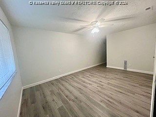 4th image of 731 1/2 Merritt St APT 4