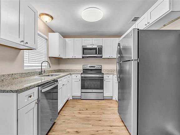 5th image of 2029 Kingsland Ave