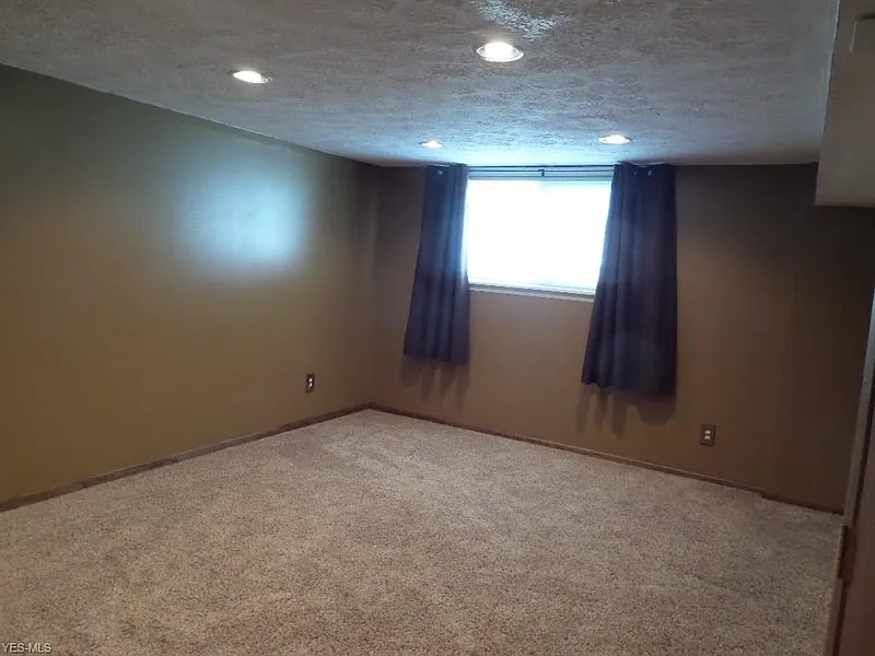 Thumbnail 20
