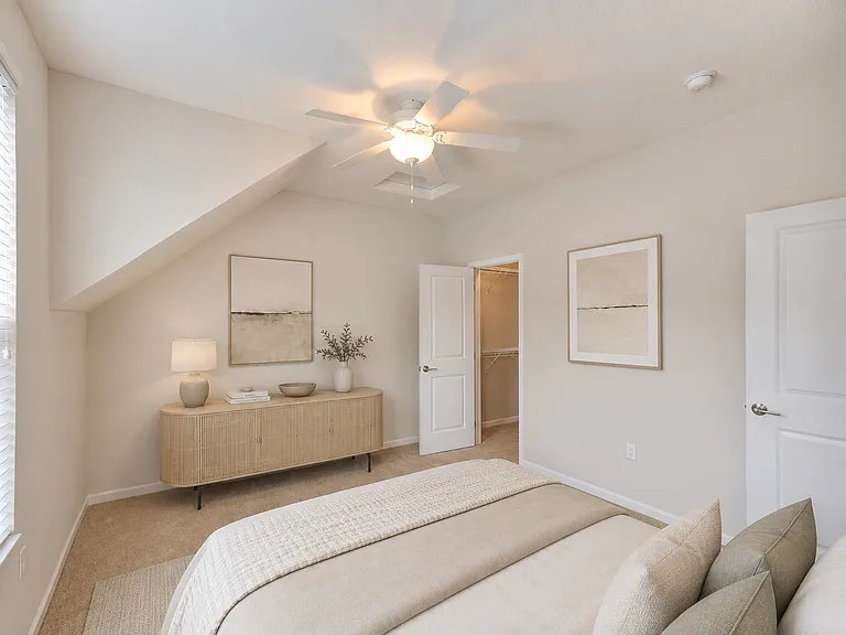 Grandview Village Apartments — Photo 5