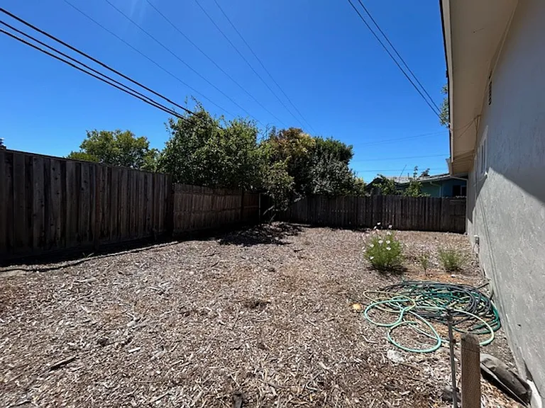 301 Arlen Dr — Photo 17
