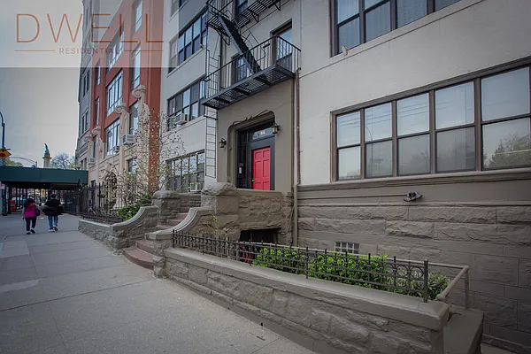 Sold by Dwell Residential Inc | media 14