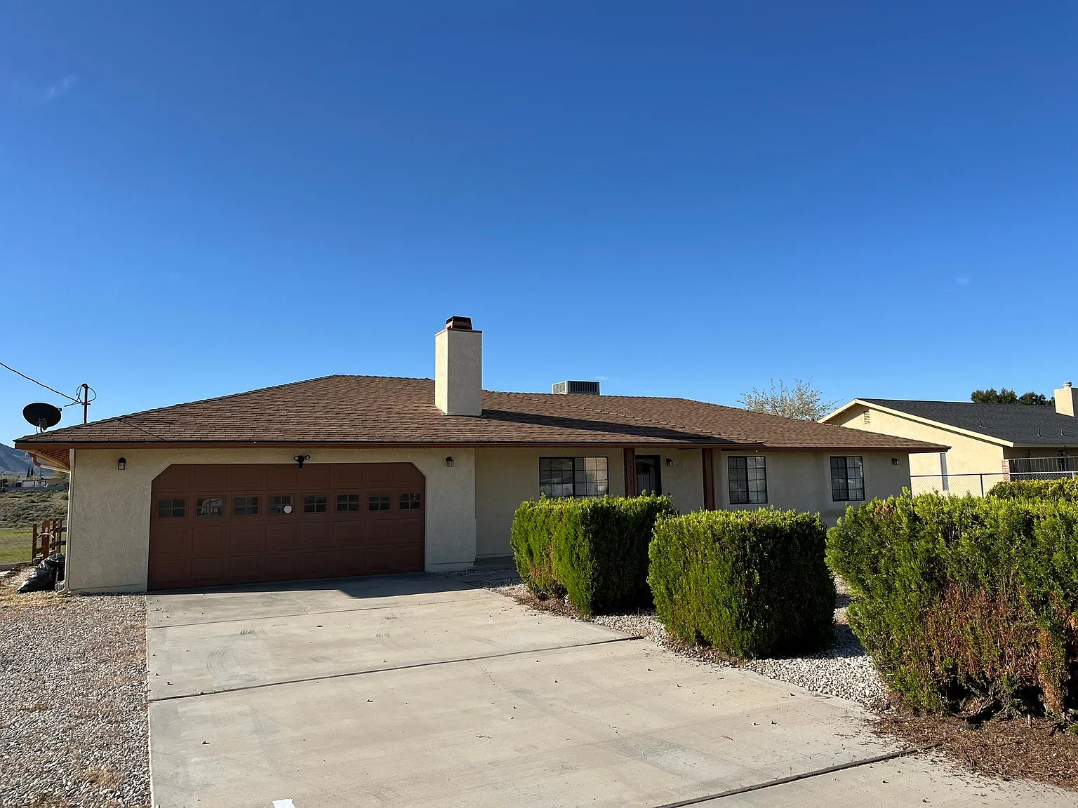 3 bed, 1454 sqft, $2,350 — Photo 3