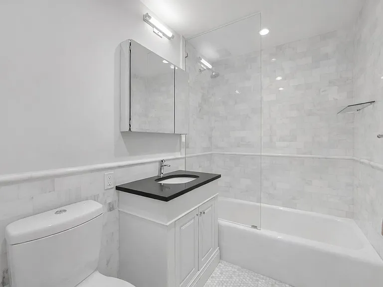 732 W End Ave #3 — Photo 16