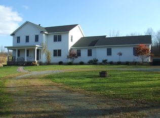 402 Craig Rd, Dalton, PA 18414