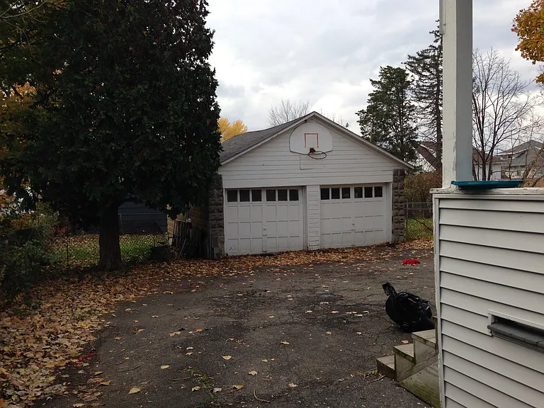 100 Mary St #1L — Photo 10