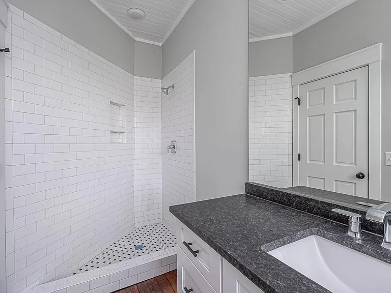 508 Kline St — Photo 7