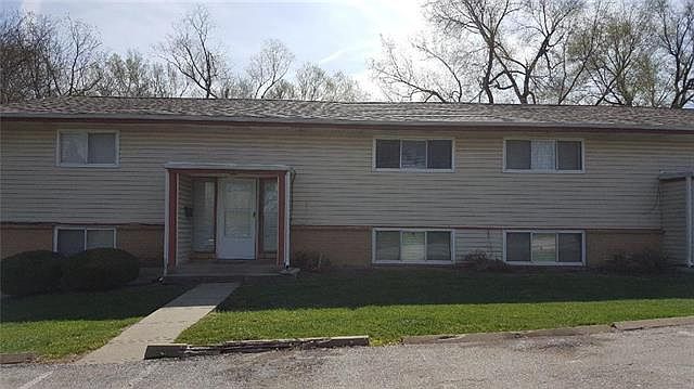 2nd image of 15415 Barat Rd