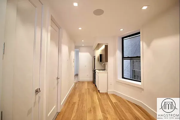 Rented by Hagstrom Management Inc | media 7