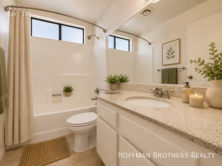 1200 N Orange Dr #102 — Photo 4