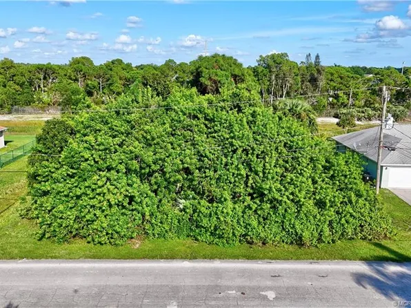 5160 NW Aljo Cir, Port Saint Lucie, FL 34986