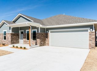 1026 Heather Lane, Moore, OK 73160