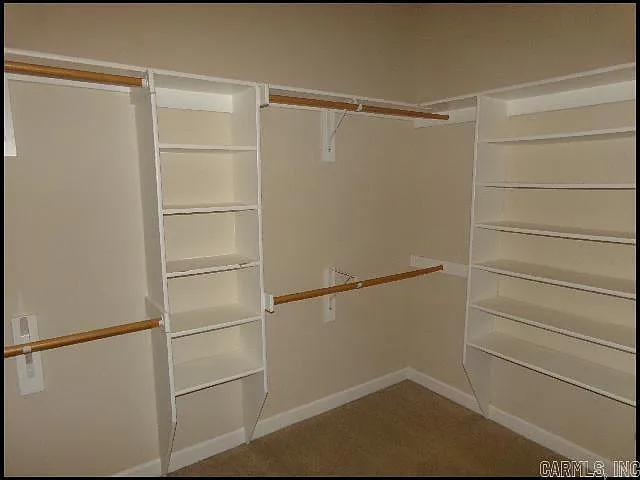 209 Chalamont Ln — Photo 18