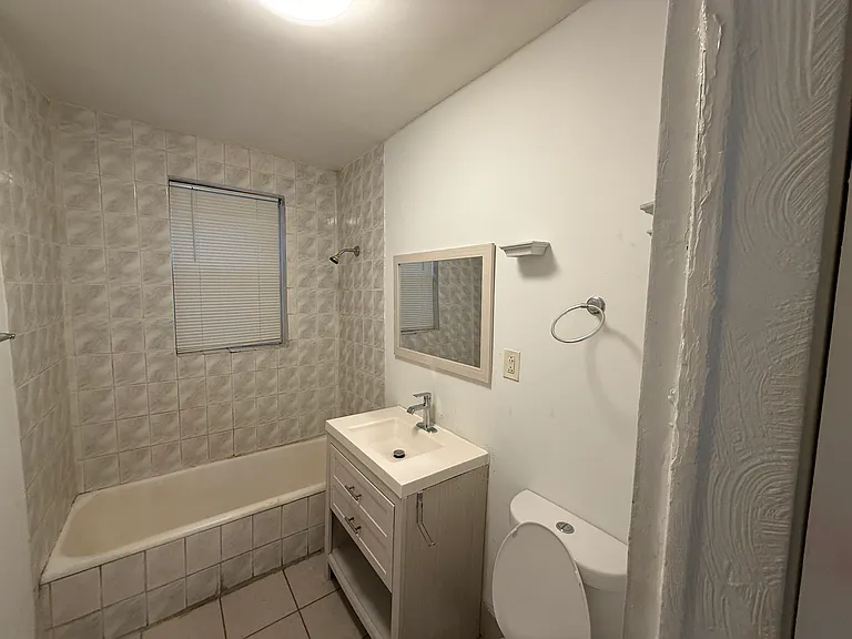 8007 S Carpenter St #1 — Photo 11