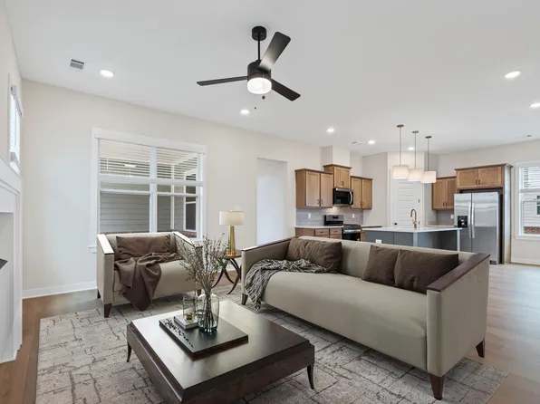 310 Oak Haven Cir, Oakland, TN 38060