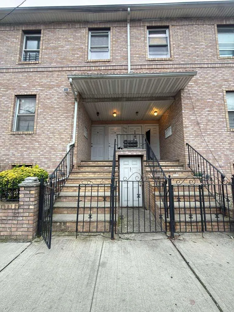 1 bed, $1,650 — Photo 1