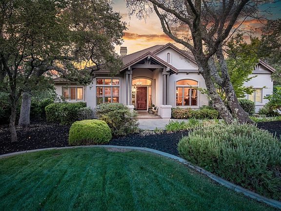 2nd image of 4035 Errante Dr
