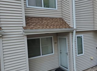 29 Winesap Ct #29, Ansonia, CT 06401
