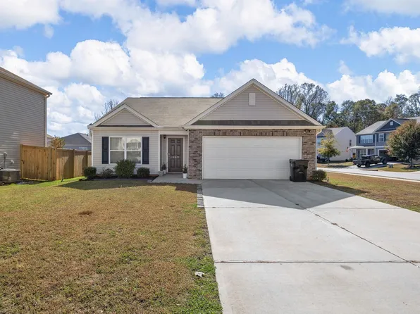 149 Poplarville Dr, Piedmont, SC 29673