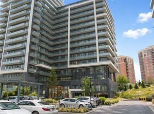 85 Oneida Cres #1606, Richmond Hill, ON