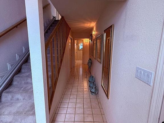 5th image of 300 Rio Grande Cir