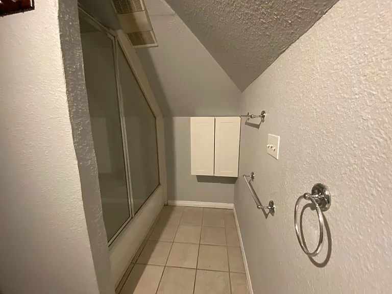 2830 San Gabriel Street — Photo 45