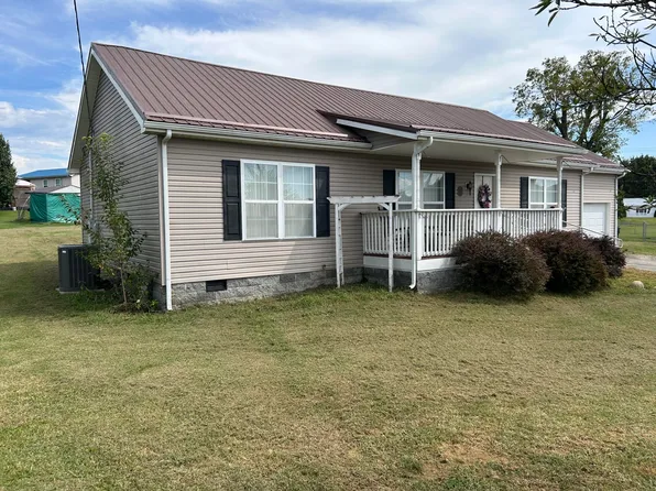 1200 Liberty Hall Dr, Morristown, TN 37813