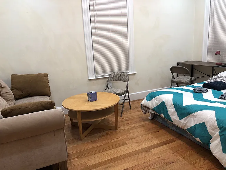 190 Highland St #1 — Photo 3