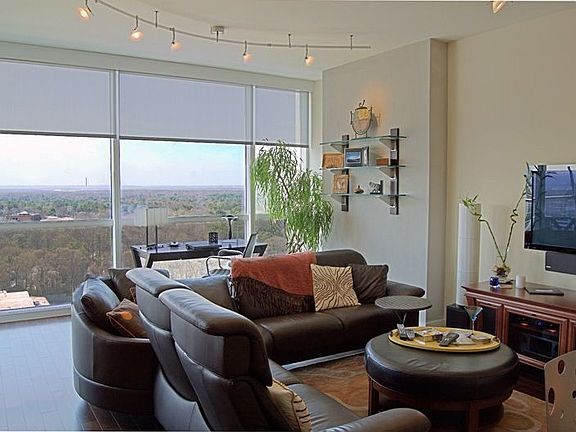 Living Area w/Solar Shades