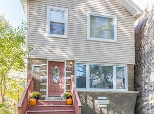 4310 N Bernard St, CHICAGO, IL 60618