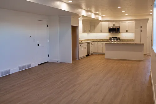 2169 E 100 S Photo 1