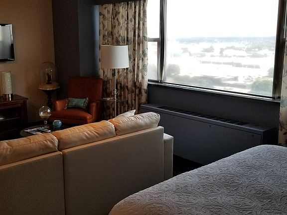 2nd image of 4466 W Pine Blvd APT 24A