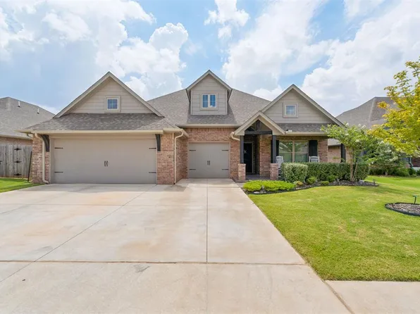 19012 Grove Pkwy, Edmond, OK 73012