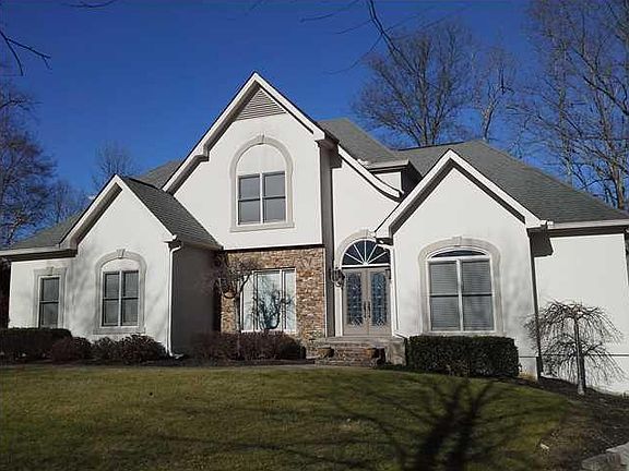 2nd image of 1080 Harbor Landing Dr