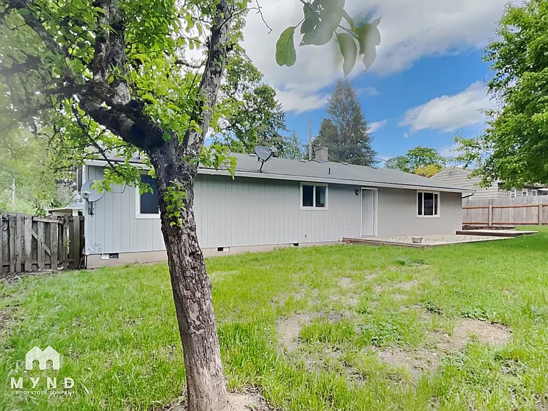 8612 Sw Ctr — Photo 28