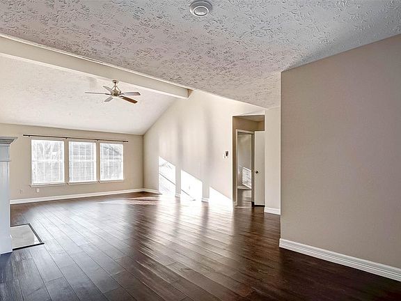 4th image of 2311 Featherton Ct