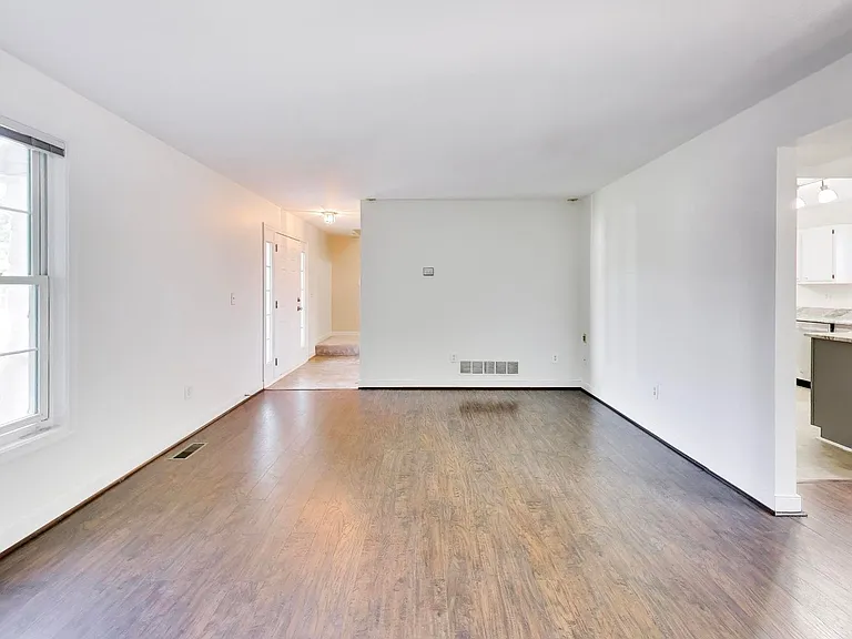 8071 Clark Station Rd — Photo 5