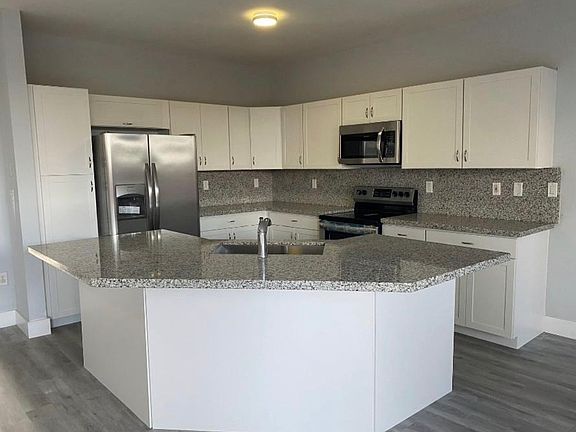 3rd image of 8478 SW 166th Pl