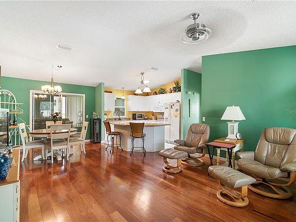 4th image of 333 San Marino Dr