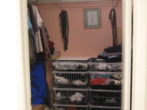 Walk-in closet