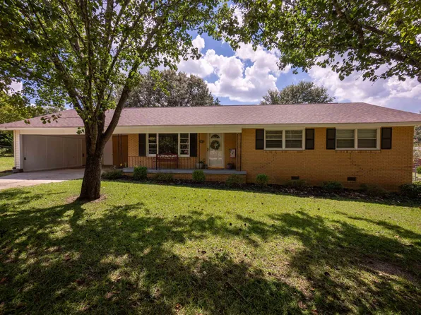 307 Fleming Dr, Bonaire, GA 31005