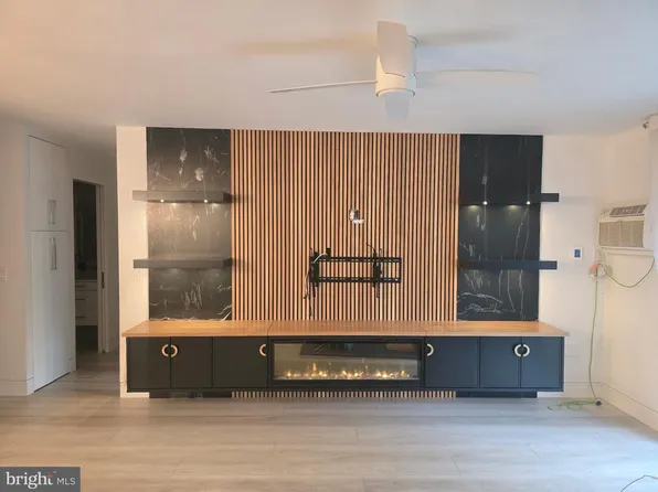 400 Glendale Rd Unit I-50, Havertown, PA 19083