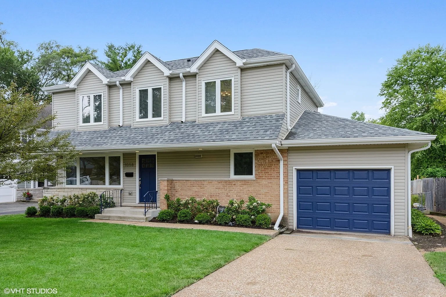 1058 Meadow Rd photo 1