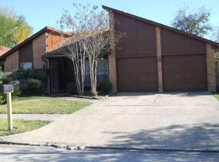 9526 Kingspass St, Houston, TX 77075