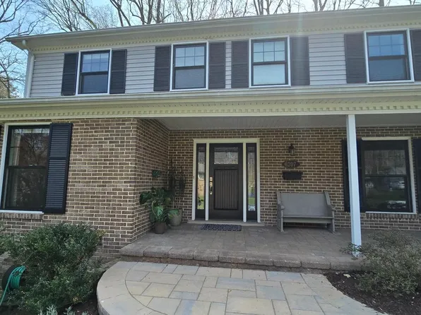 6207 Larstan Dr, Alexandria, VA 22312