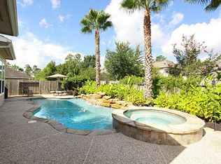 111 S Hawthorne Hollow Cir, Conroe, TX 77384